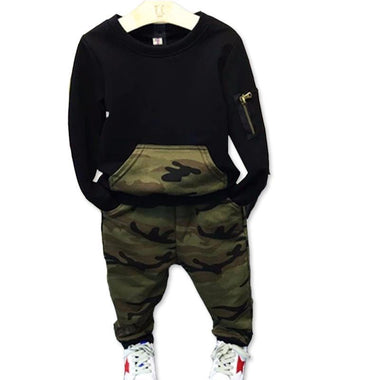 Hip-Hop's Long Sleeve Top & Camo Pants Set